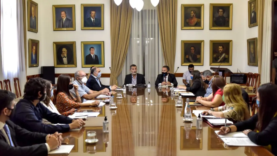 ATE rechazó el aumento salarial y exige una nueva propuesta ATE rechazó el aumento salarial y exige una nueva propuesta