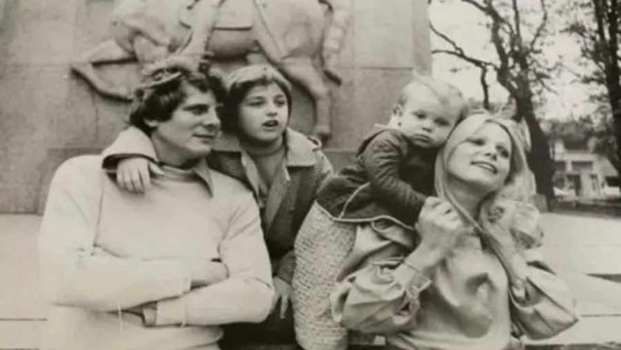 Claudio Levrino, Patricio Coutoune, Federico Levrino y Cristina del Valle. Claudio Levrino, Patricio Coutoune, Federico Levrino y Cristina del Valle.