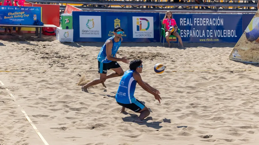 Beach Volley: en Italia, el entrerriano Julián Azaad seguirá su gira europea