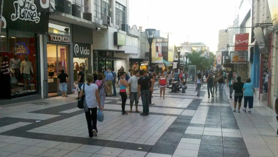 Comerciantes del microcentro piden “medidas urgentes” para afrontar la situación