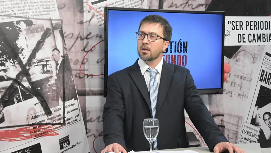 Ignacio Pérez Núñez, abogado de Rufino Pablo Baggio, en el estudio del programa Cuestión de Fondo (Canal 9, Litoral).