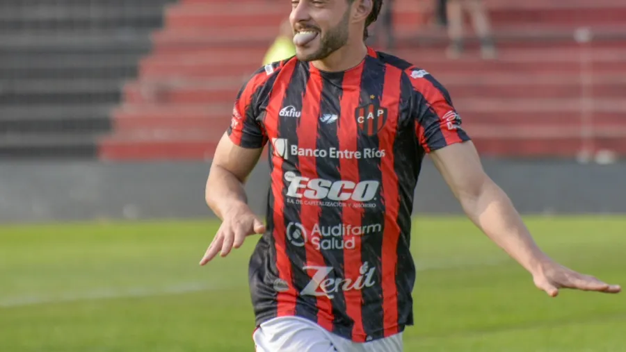 “Me despido de un hermoso club”, expresó Juan Perotti en su adiós a Patronato