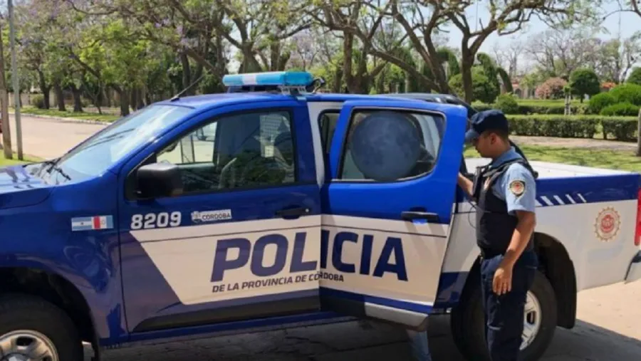 Policía