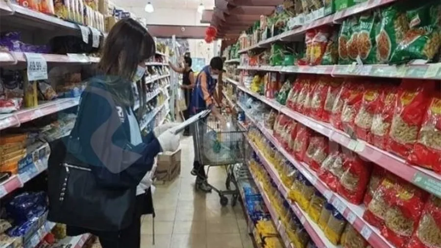 El relevamiento de la asociación Consumidores Libres pone de manifiesto la diferencia que existe entre las grandes cadenas de supermercados con los comercios y autoservicios de barrio.