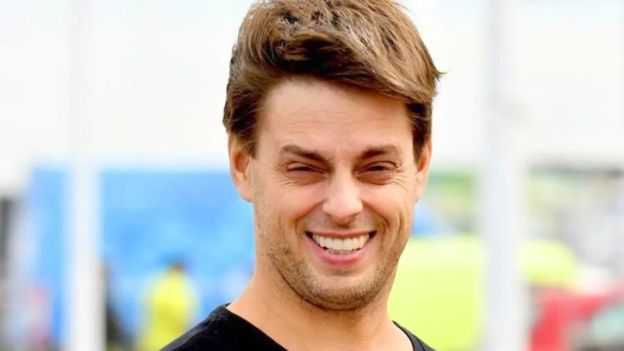 “Agarramos trabajos de herrería para mantener el taller ocupado”, confesó ‘Pope’ Bonelli