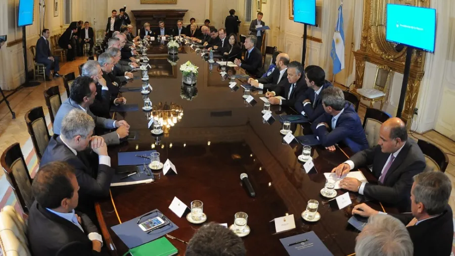 Deudas provinciales: cuánto y a quiénes deben