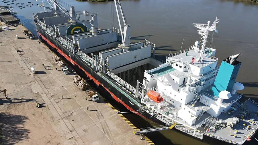 Se dinamizan los puertos entrerrianos, fortaleciendo las exportaciones de la provincia.