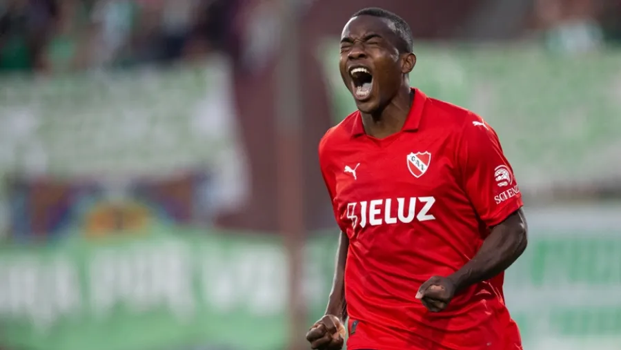 Independiente goleó a Deportivo Laferrere para avanzar en la Copa Argentina Independiente goleó a Deportivo Laferrere para avanzar en la Copa Argentina