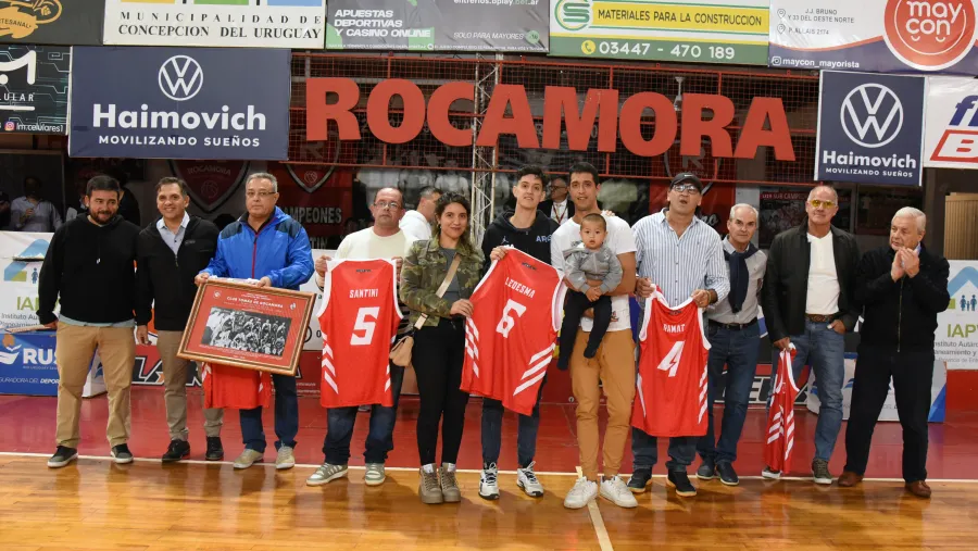 La Municipalidad de Concepción del Uruguay distinguió al Club Tomás de Rocamora