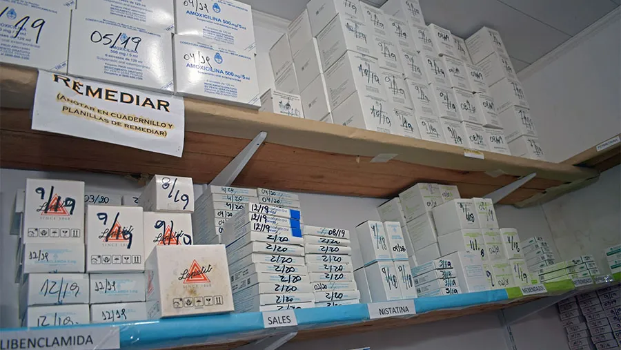 El programa Remediar distribuye medicación en hospitales y centros de atención primaria. En una primera etapa, desde el inicio de la pandemia por Covid-19, se invirtieron 2.795.641 pesos en la provincia.