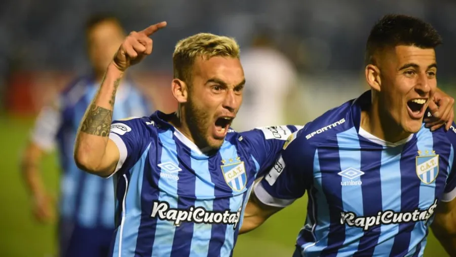 Entrerriano por entrerriano: Tesuri es opción para sustituir a Pereyra en Atlético Tucumán