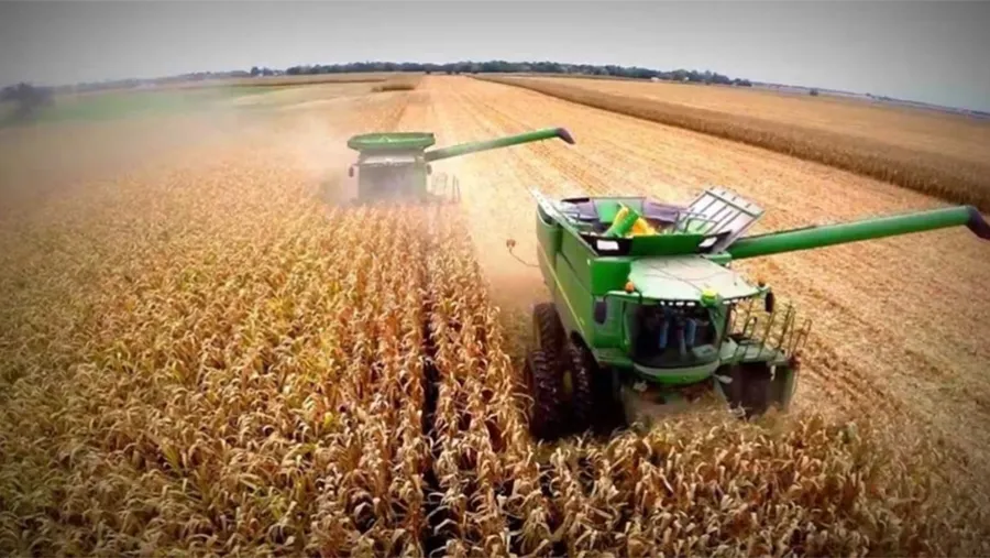 A través de un decreto, el gobierno aumentó las retenciones al campo y se adelantó que el lunes se cerrará el registro de exportaciones.