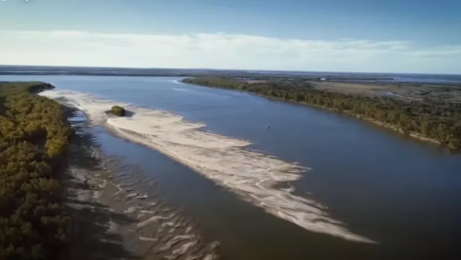 Campaña de la Cámara de Turismo de La Paz para cuidar los ríos ante la bajante histórica