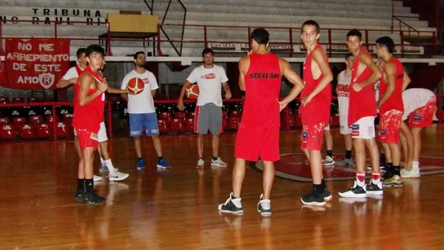 Rocamora pondrá en marcha su pretemporada este lunes en el estadio Paccagnella