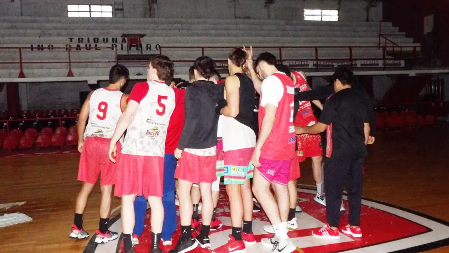 Rocamora se puso en movimiento rumbo a la Liga Argentina de Básquetbol