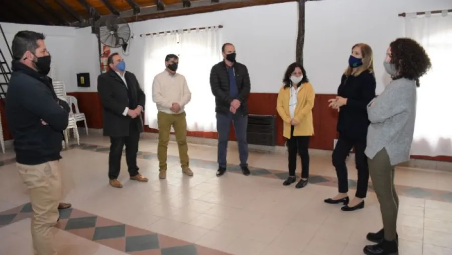 Intendentes vecinalistas respaldaron el proyecto de Emergencia Solidaria