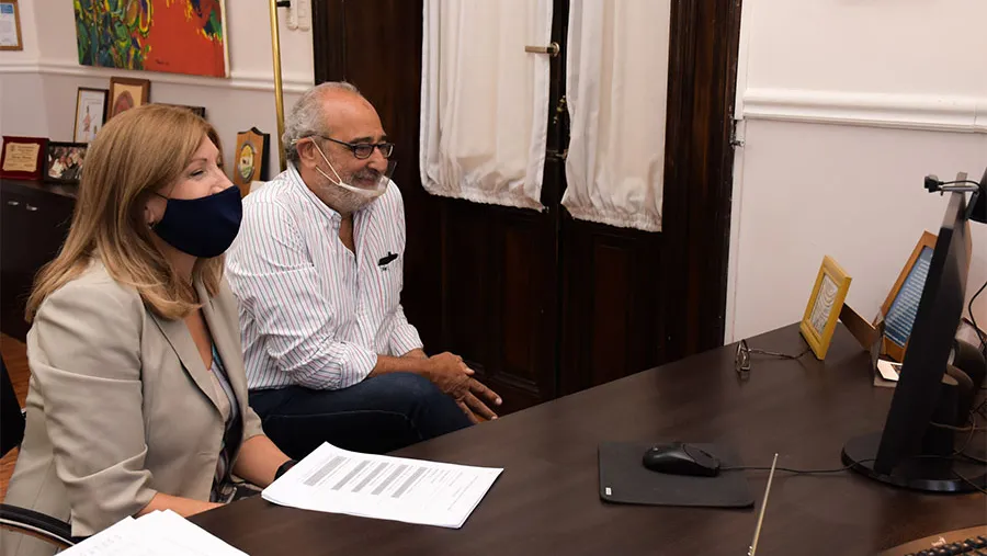 La ministra de Gobierno y Justicia, Rosario Romero, encabezó la entrega de aportes de los programas 1.000 Evitas a Juntas de Gobierno y comunas con una inversión de 12 millones de pesos.