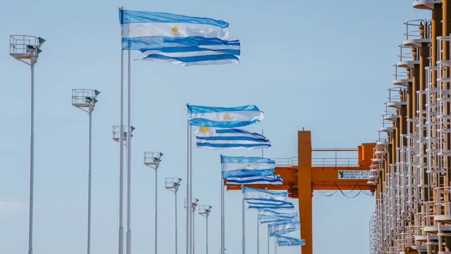 Salto Grande banderas