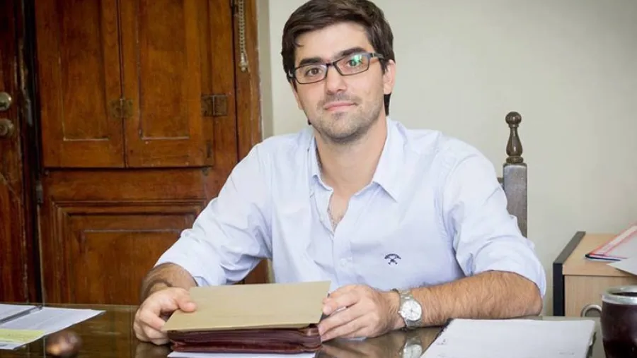 El intendente de La Paz también congeló su sueldo y el de toda su planta política