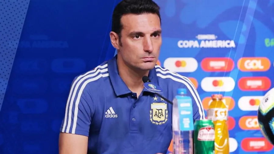 “Cuánto más pasa el tiempo más nos damos cuenta que nos sacaron algo”, disparó Scaloni