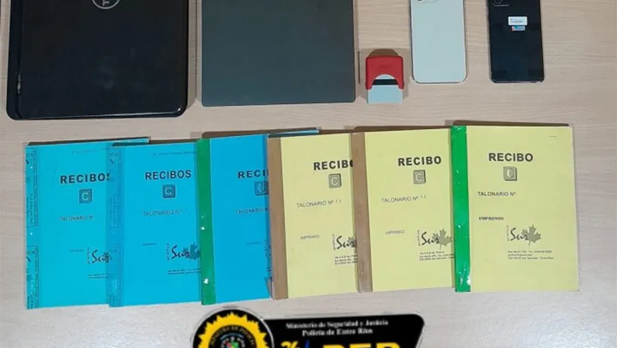 Parte de los elementos secuestrados por la Fiscalía. Parte de los elementos secuestrados por la Fiscalía.