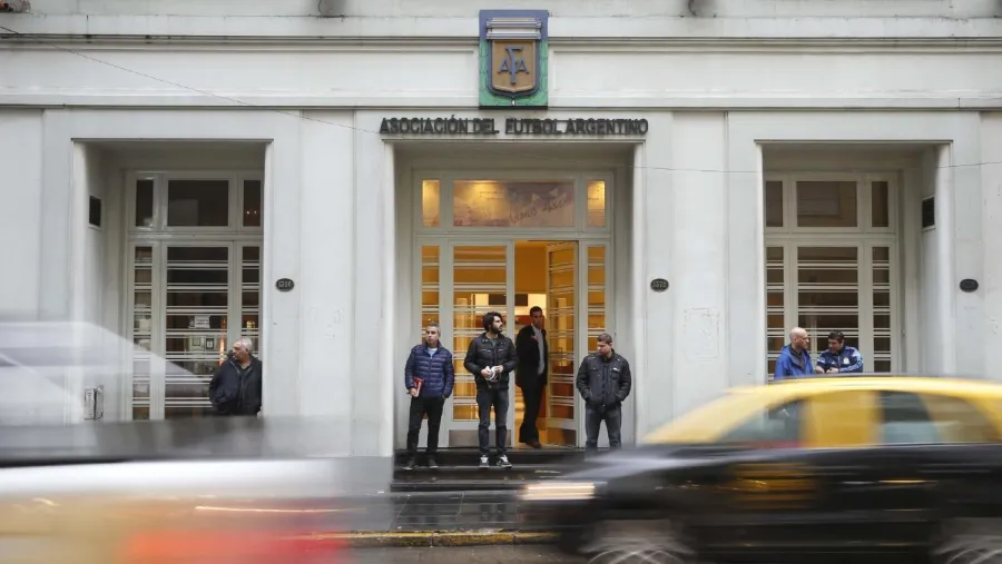 Primera Nacional: Patronato podrá sumar hasta cuatro refuerzos a mitad de año