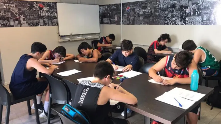 CAO Olimpia comenzó el taller interdisciplinario “Sembrando Huella”