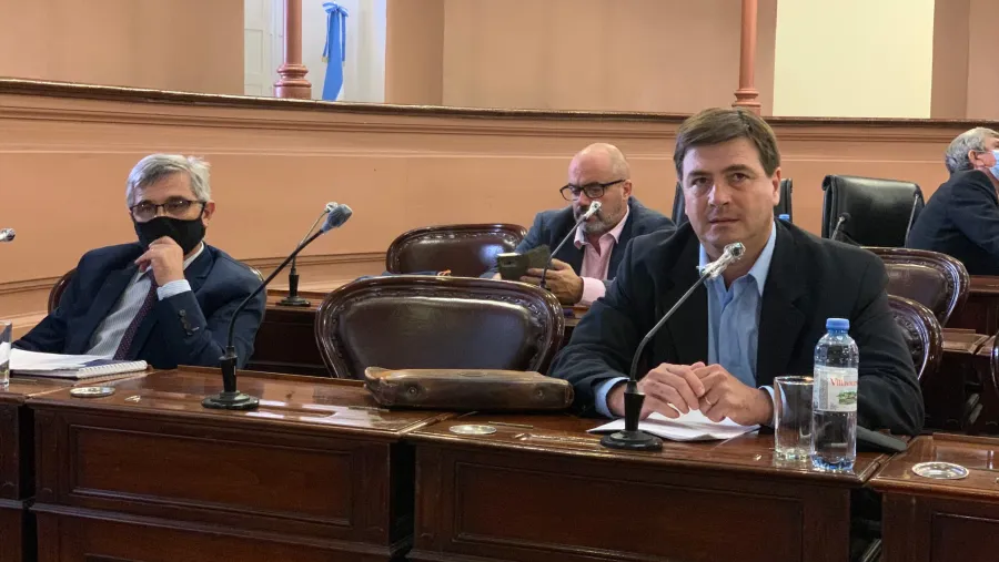 Senadores de JxC pidieron que se mantenga la presencialidad de las clases