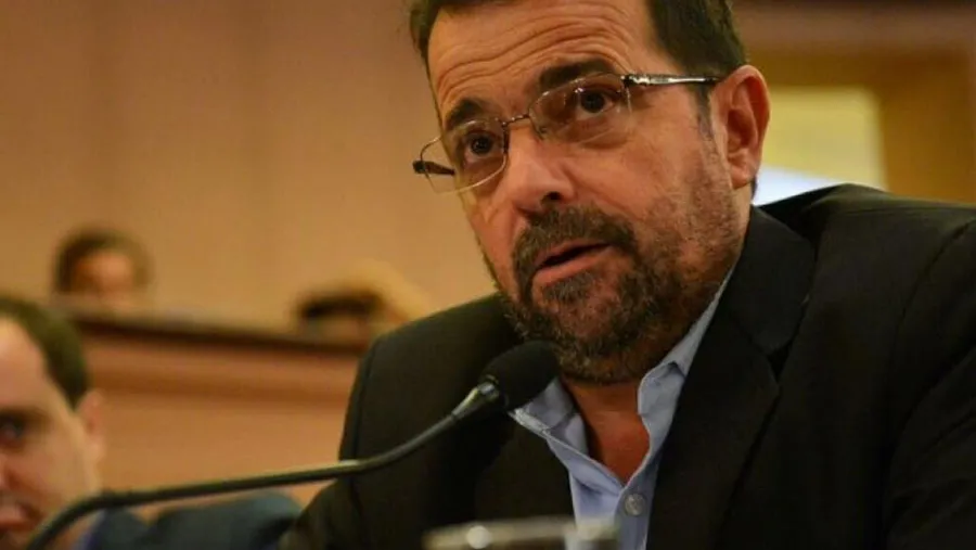 Sergio Kneeteman convocó a la marcha del “Sí se puede” que se realizará mañana por la tarde en el Monumento al General Urquiza de Paraná. Sergio Kneeteman convocó a la marcha del “Sí se puede” que se realizará mañana por la tarde en el Monumento al General Urquiza de Paraná.