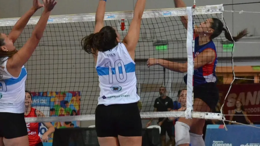 Echagüe volvió a caer con Unión y se despidió de la Liga Nacional de Vóley