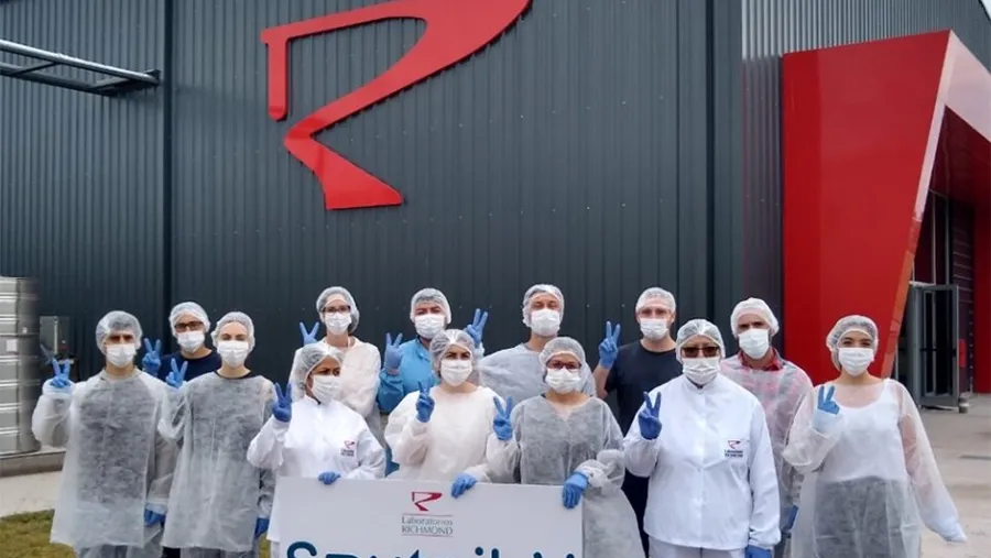 El laboratorio Richmond enviará este martes a Rusia el primer lote de vacunas Sputnik V terminadas en Argentina. El laboratorio Richmond enviará este martes a Rusia el primer lote de vacunas Sputnik V terminadas en Argentina.