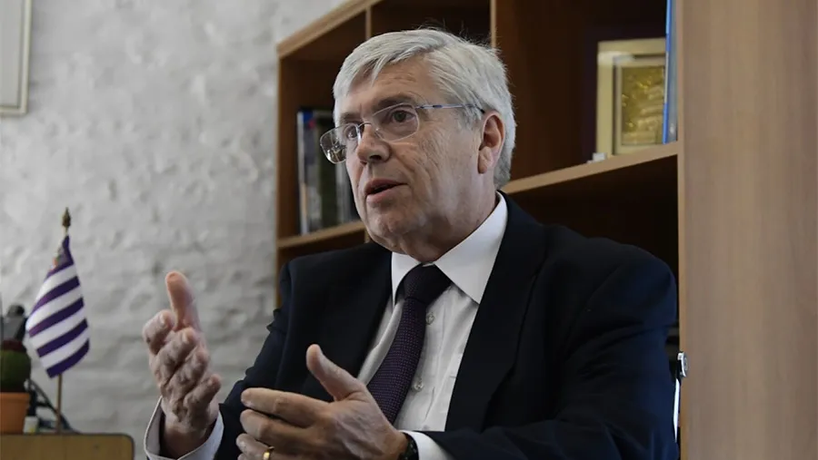 Imagen de archivo de Tabaré Viera, ministro de Turismo de la República Oriental del Uruguay. Imagen de archivo de Tabaré Viera, ministro de Turismo de la República Oriental del Uruguay.