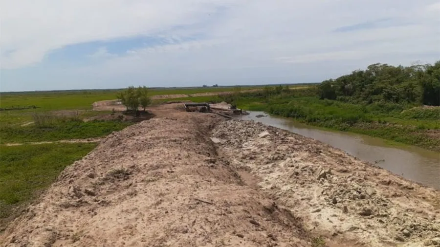 Los terraplenes arroceros en La Paz están haciendo estragos ambientales. La Justicia no se da por enterada ni siquiera por oficio.