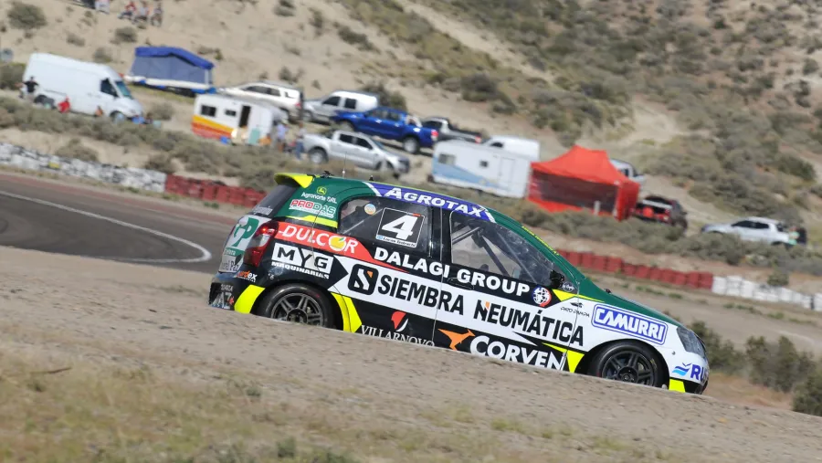 Turismo Nacional: Lucas Tedeschi marcó el ritmo de la Clase 2 en Trelew