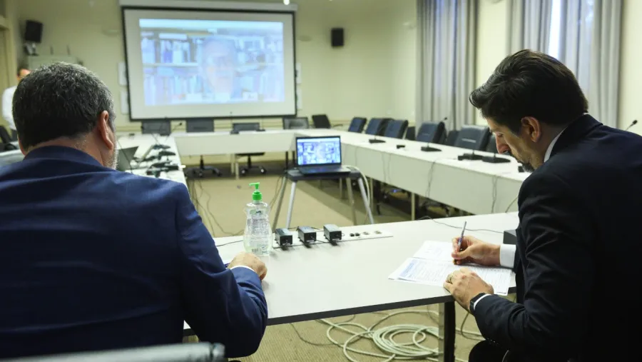 Trotta abordó la situación educativa con sus pares de la región y España