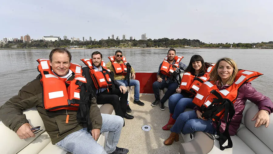 En la recorrida el gobernador Gustavo Bordet estuvo acompañado por la ministra de Desarrollo Social, Laura Stratta, y la secretaria de Turismo, Carolina Gaillard. 