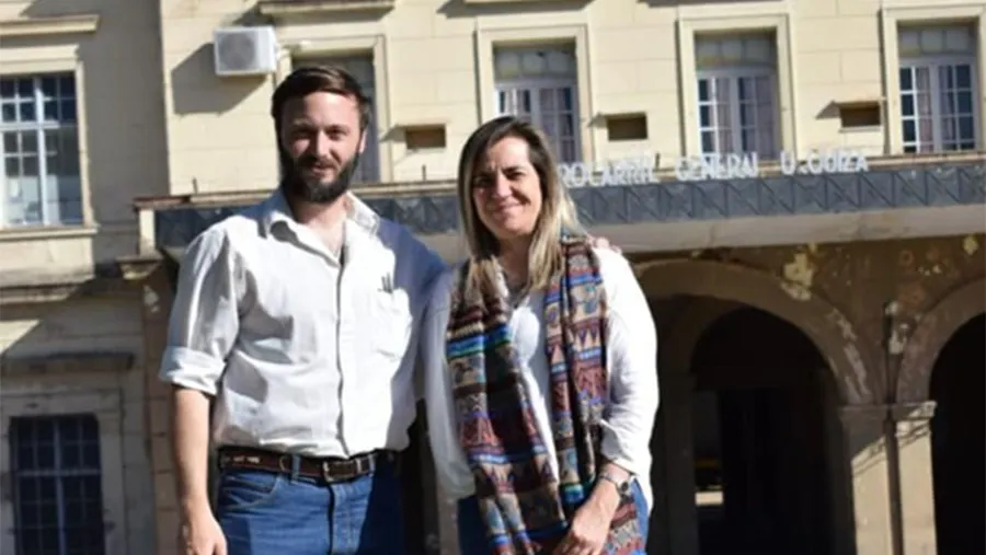 Francisco Azcué y Marcela Antona, ayer en Concordia.