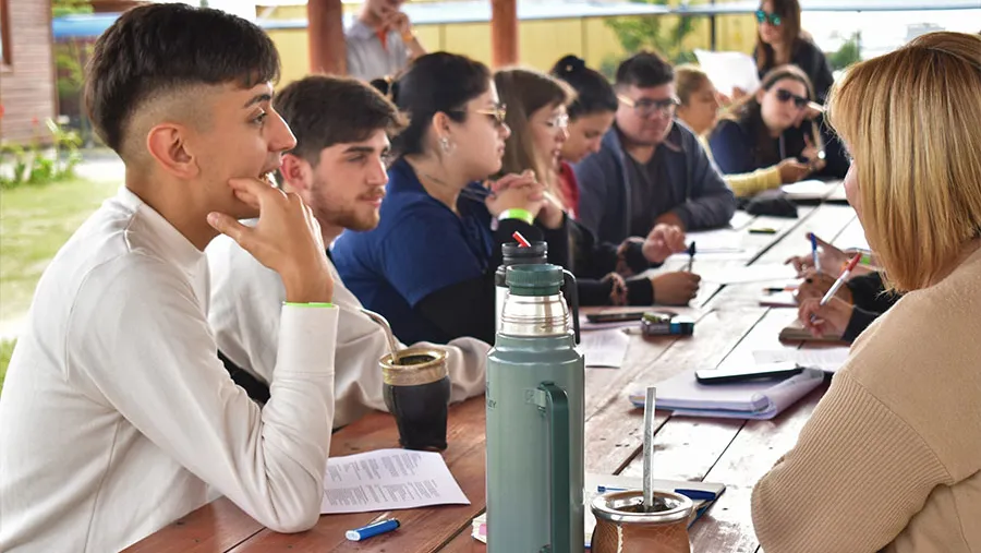 La comunidad estudiantil de la Uner elegirá el 30 y 31 de agoto los Proyectos de Presupuesto Participativo Estudiantil. La comunidad estudiantil de la Uner elegirá el 30 y 31 de agoto los Proyectos de Presupuesto Participativo Estudiantil.