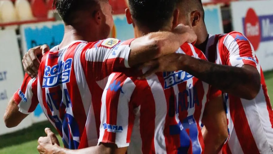 Con el tiro del final, Unión venció a Lanús y llegará entusiasmado a Paraná