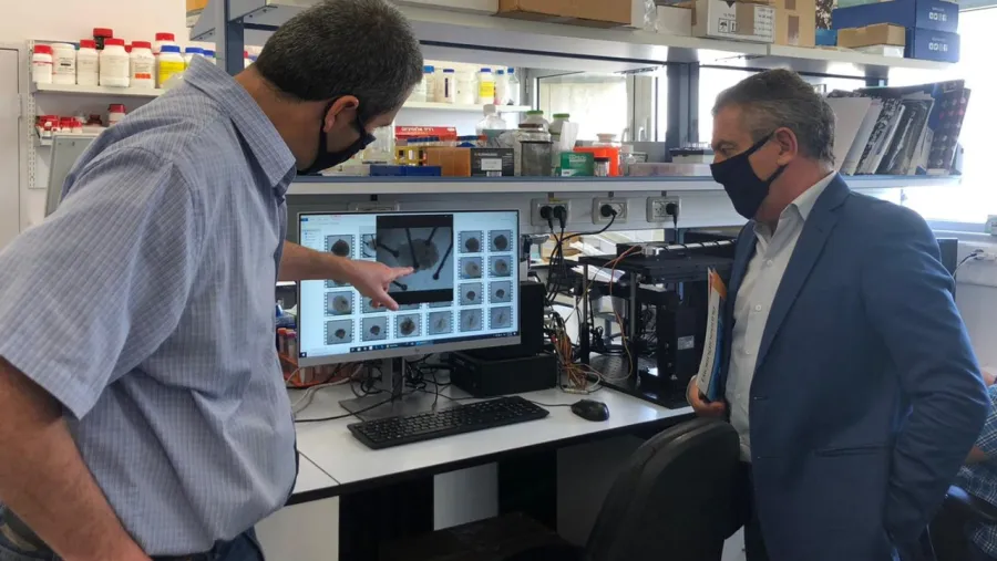 Urribarri se interiorizó sobre el uso de una droga que podría aplicarse al COVID-19