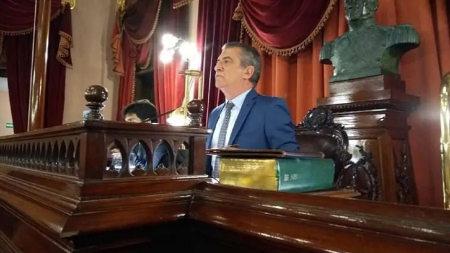 Sergio Urribarri. Sergio Urribarri.