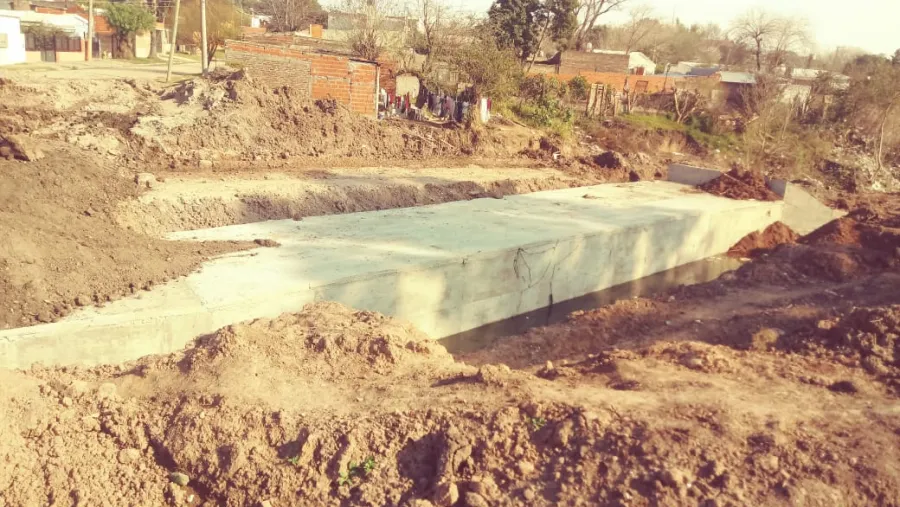 obra puente calle Francia