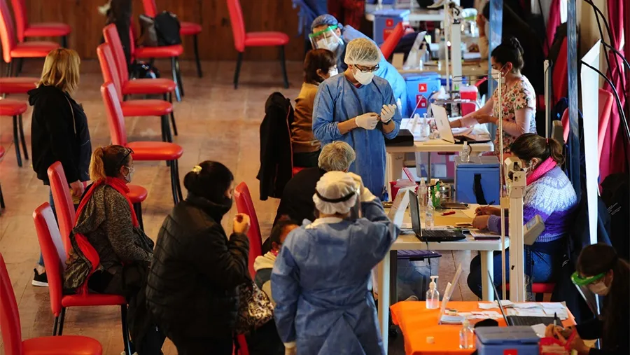 La Municipalidad intensifica sus esfuerzos para llegar con la vacunación a la mayor cantidad de personas.