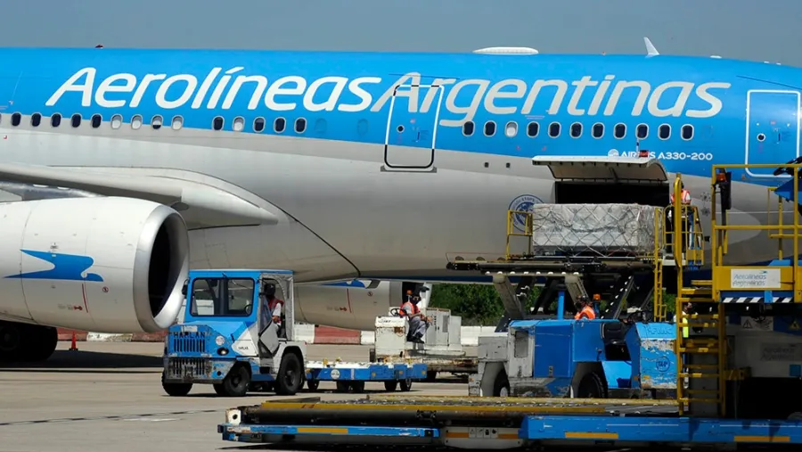 avión Aerolíneas vacunas