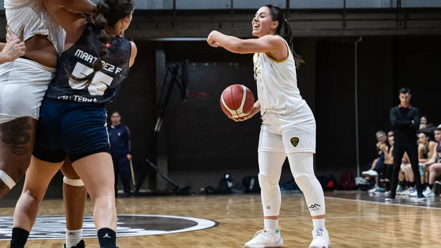 “Vestir la camiseta de la selección es un sueño”, dijo la mariagrandense Valeria Fernández