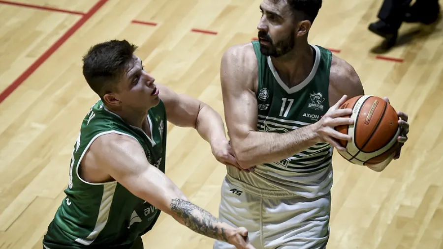 El entrerriano Sebastián Vega será operado y será baja en Gimnasia de Comodoro Rivadavia