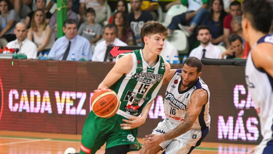 Estudiantes de Concordia