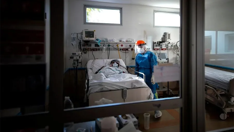 En las últimas 24 horas se registraron 254 muertes y se confirmaron 8.431 nuevos contagios positivos por coronavirus. 