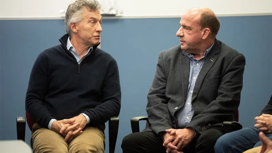 Imagen de archivo de Mauricio Macri y Esteban Vitor.