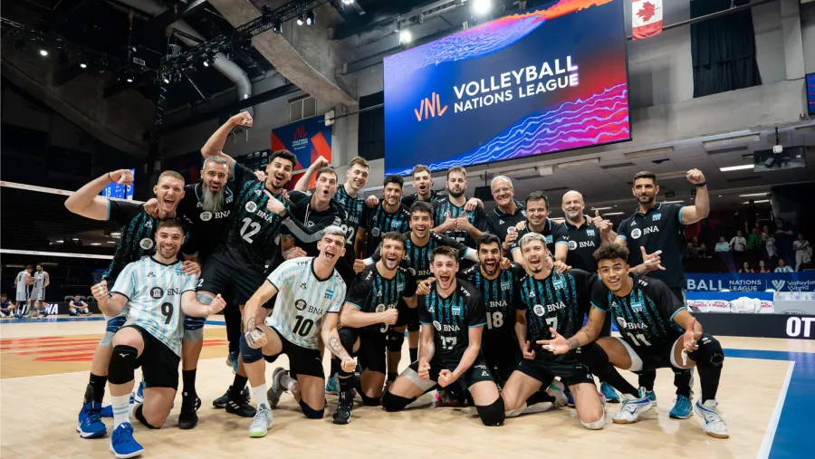 Vóley: con el aporte del entrerriano Vicentín, Argentina venció al campeón mundial Vóley: con el aporte del entrerriano Vicentín, Argentina venció al campeón mundial